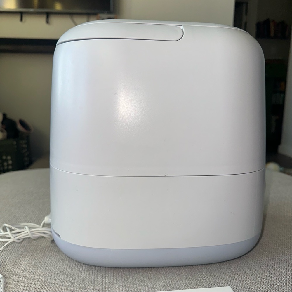 FRIDA Baby Humidifier (1.6 Gallon Tank) - Picture 11 of 15